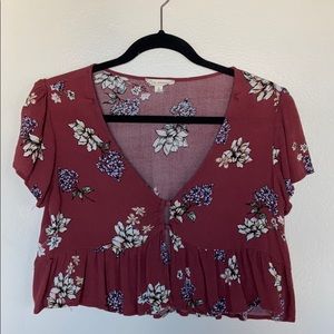 L.A Hearts loose two button crop top